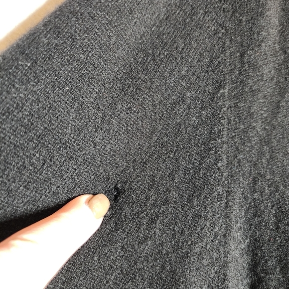 Paola Mondo 100% Cashmere Black Quarter-Zip Sweater Mens Size XXL (small flaw) - Picture 15 of 16